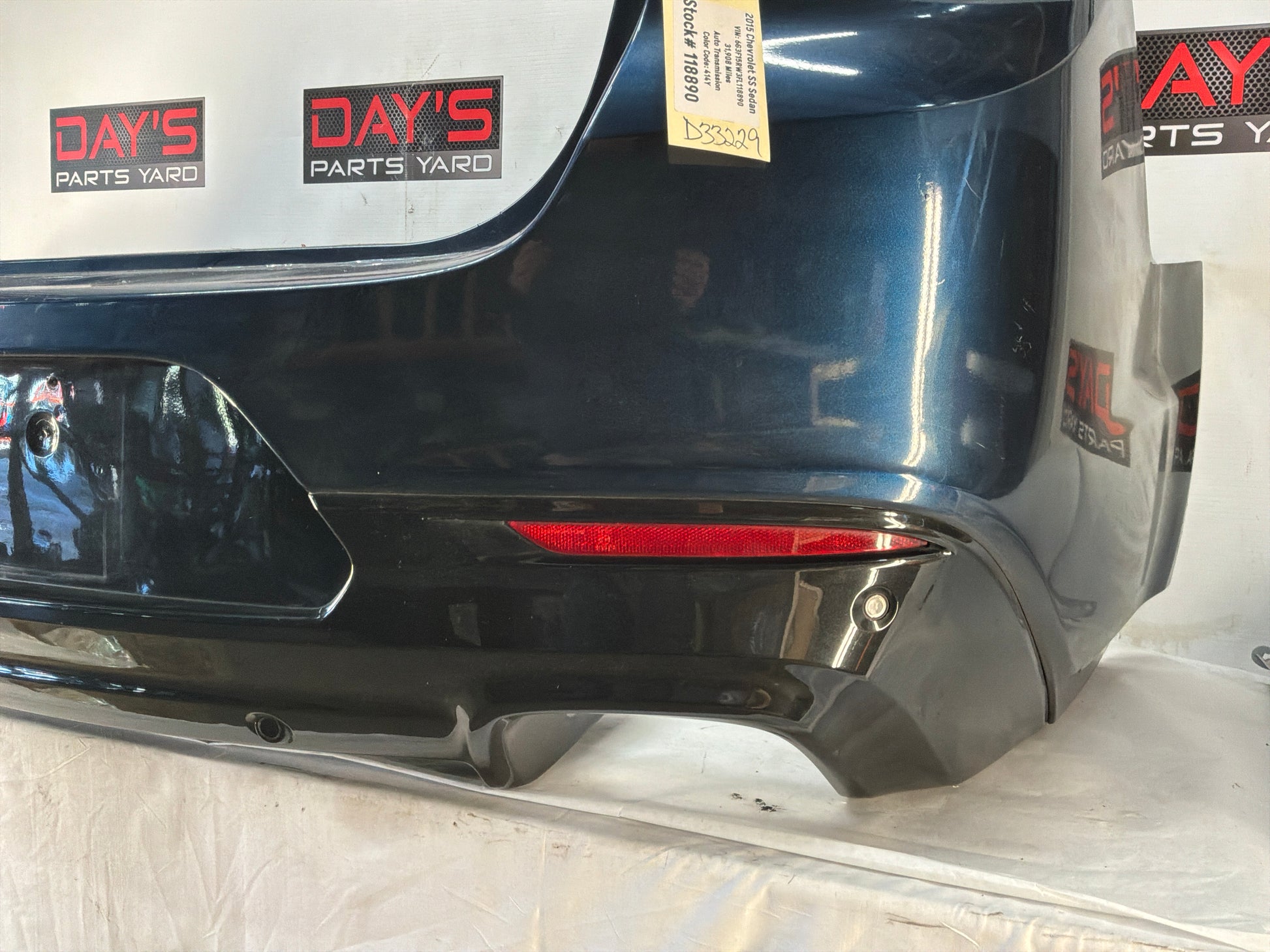 Rear bumper - Day's Parts Yard