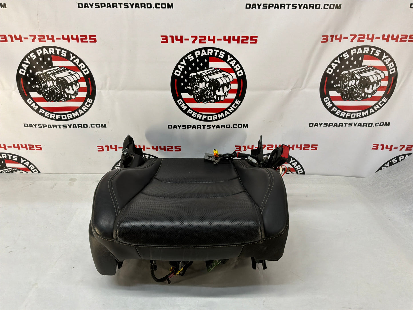 2019 Chevy Camaro SS RH Passenger Front Bottom Seat OEM