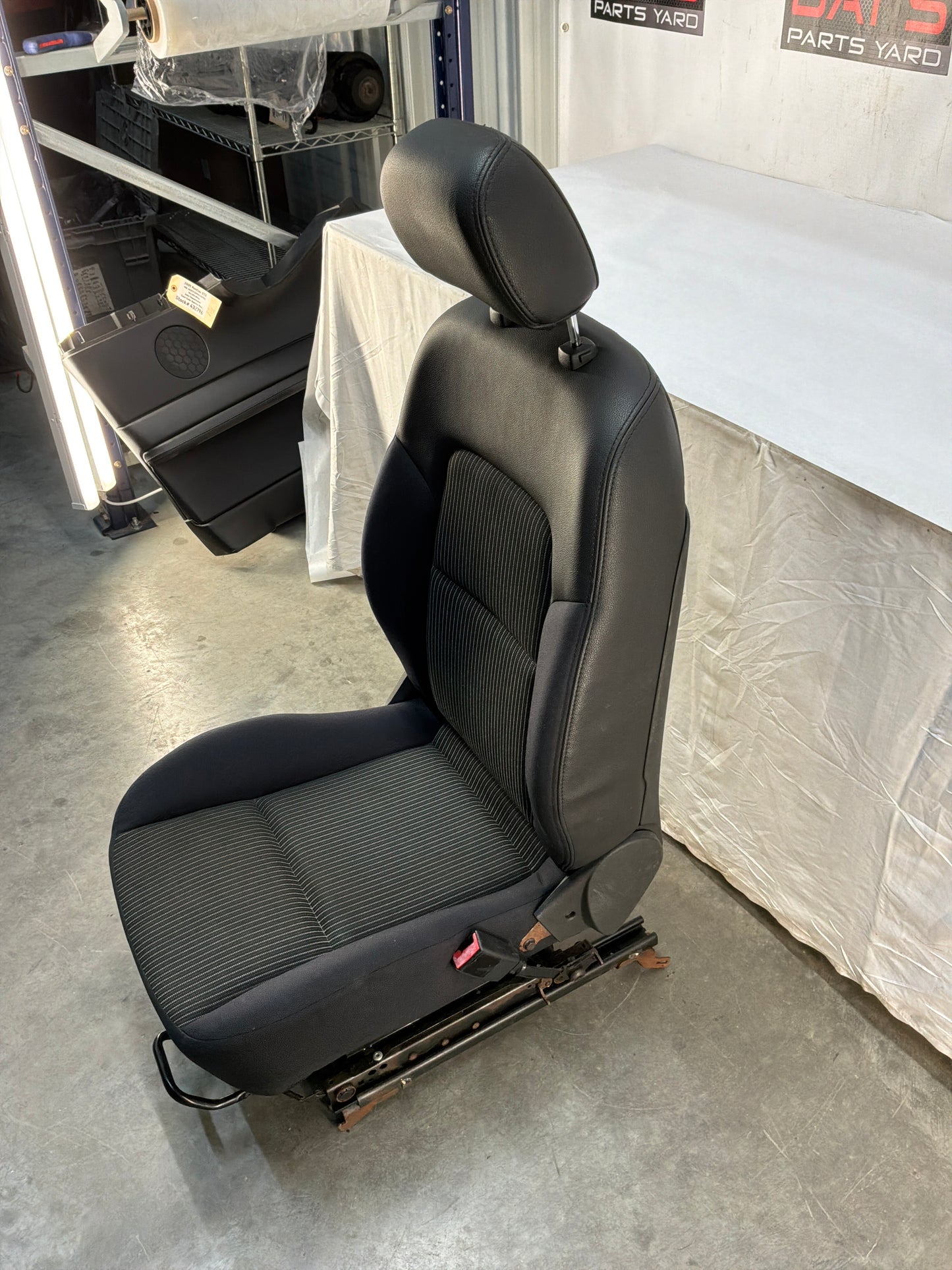 Front Seats - Day's Parts Yard