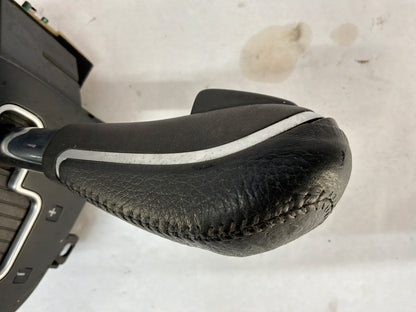 2008 Pontiac G8 Base Automatic Shifter Assembly OEM