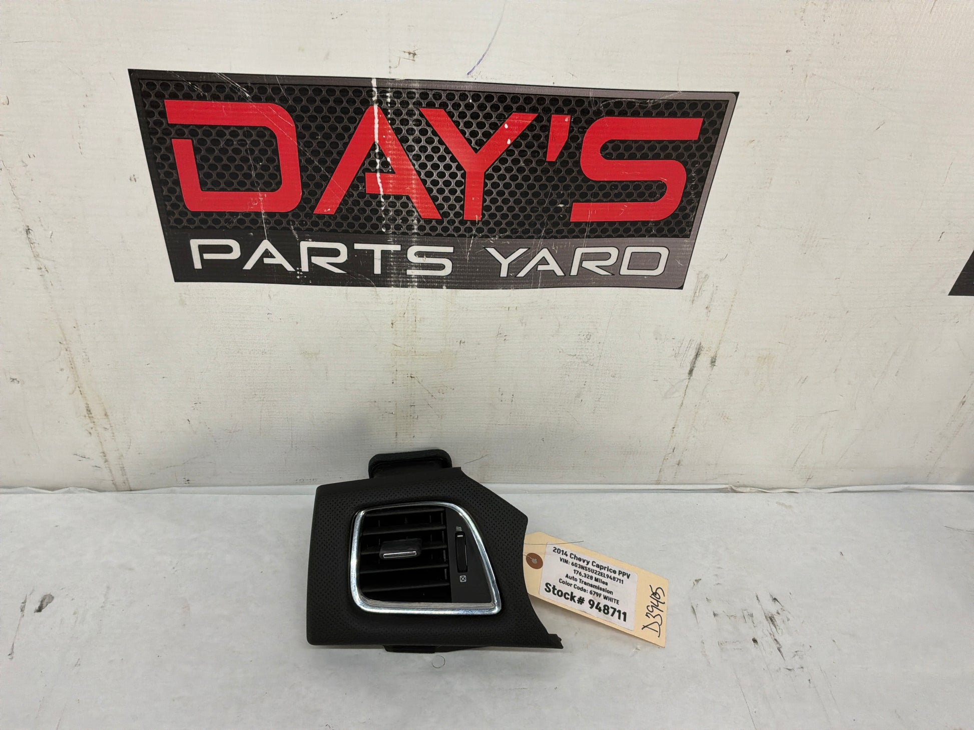 Dash vent - Day's Parts Yard
