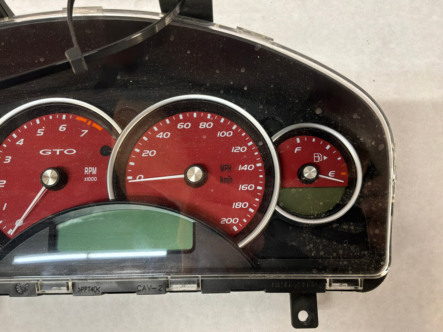 2006 Pontiac GTO Red Instrument Gauge Cluster Speedometer OEM