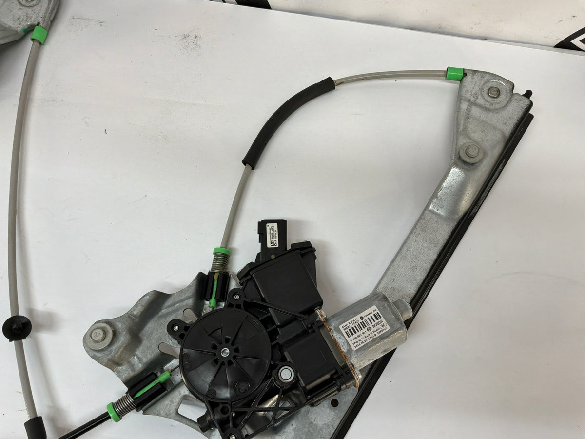 2017 Chevy SS Sedan RH Passenger Rear Window Regulator Motor OEM
