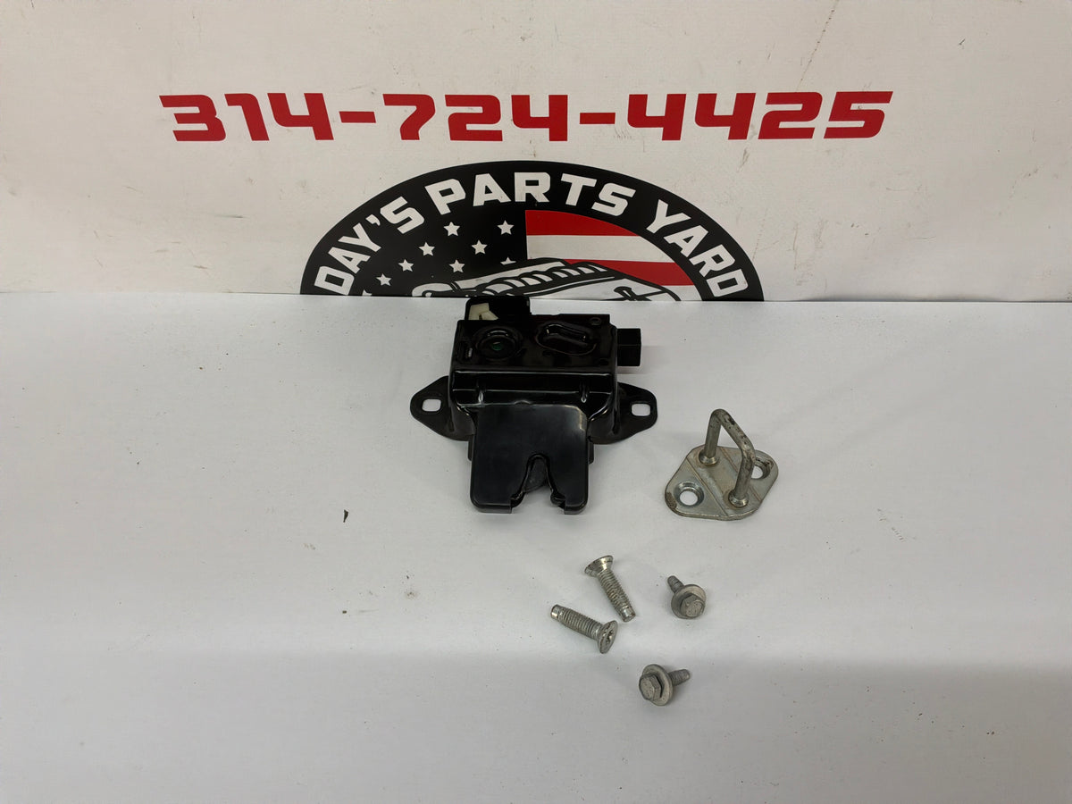 2014 Chevy SS Sedan Trunk Deck Lid Latch OEM