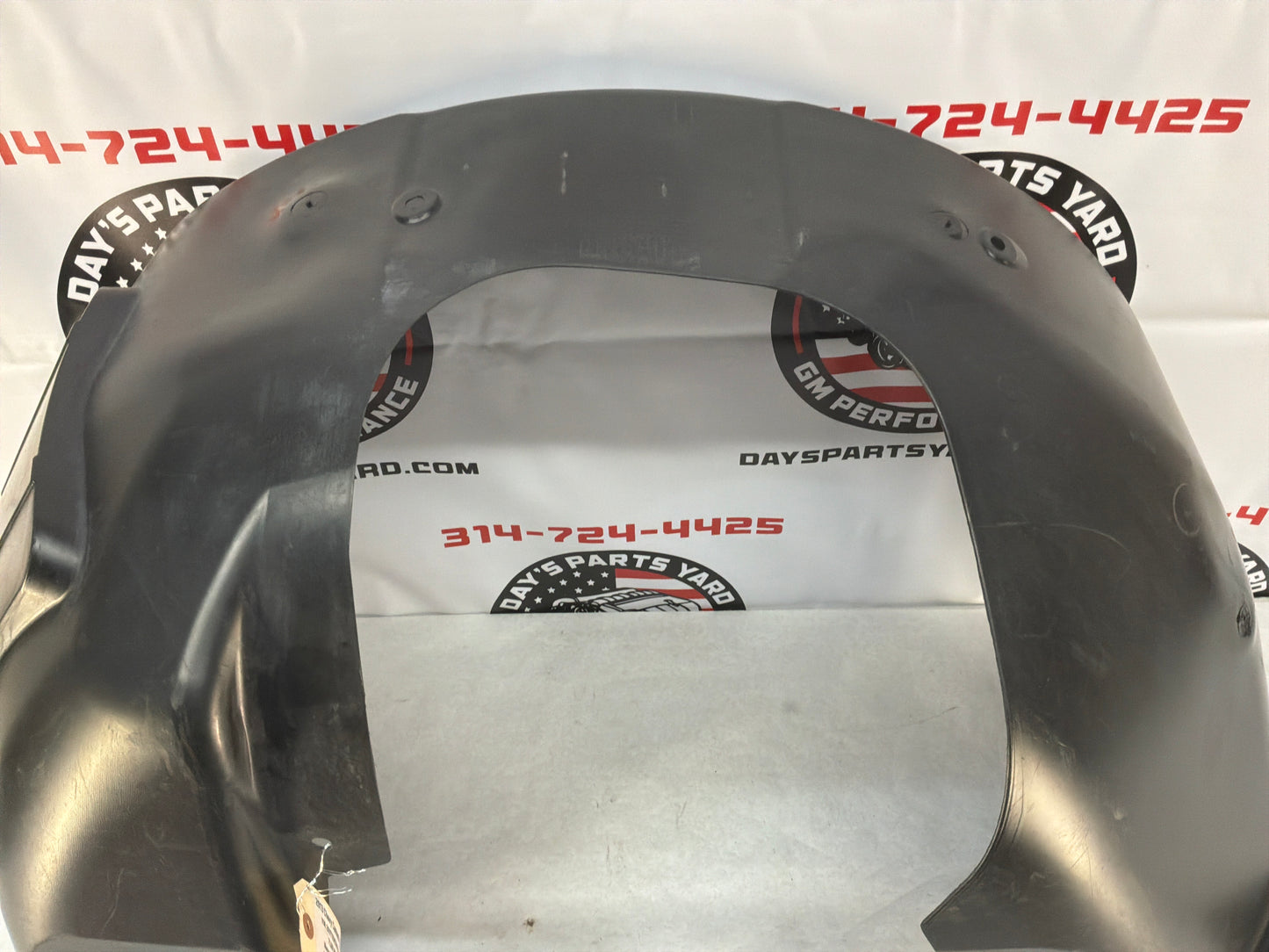 2013 Chevy Camaro 1LE RH Passenger Front Fender Wheel House Well Liner OEM