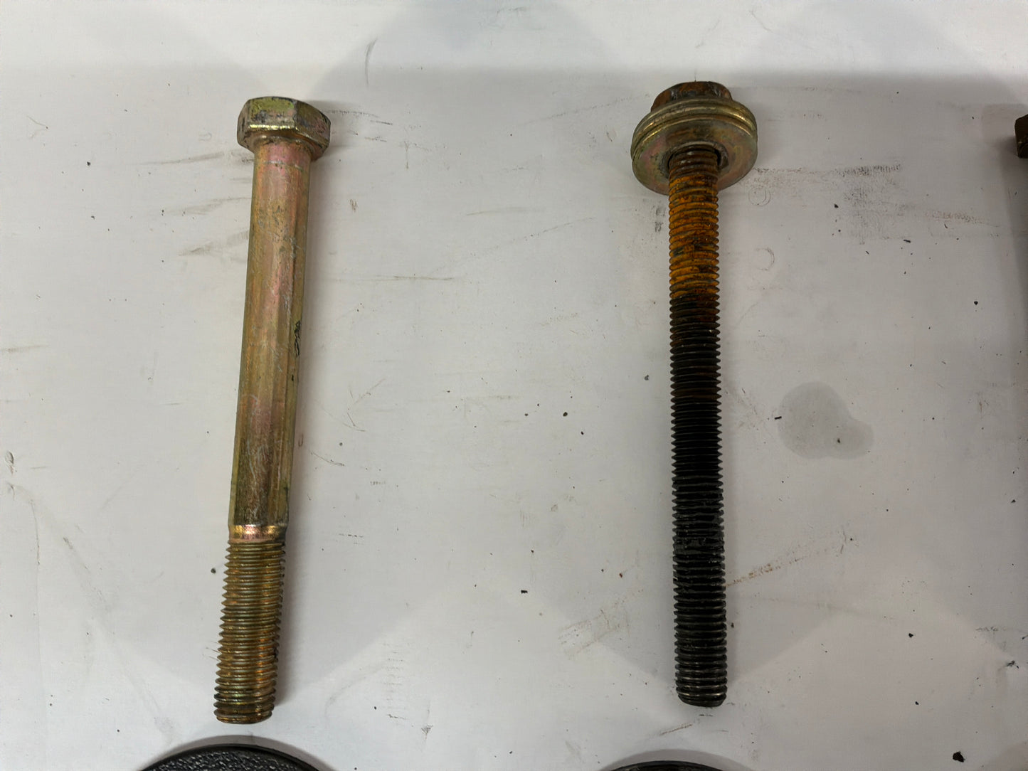 2006 Cadillac CTS-V Rear Suspension Cradle K Member Hardware Bolts Washers OEM