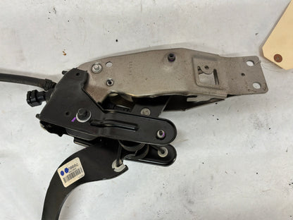 2015 Chevy Camaro SS 1LE Manual Transmission Pedal Brake Clutch Master Cylinder Assembly OEM
