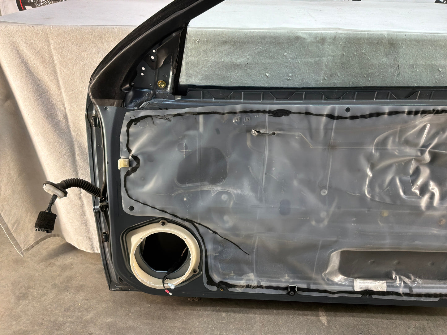 2006 Pontiac GTO RH Passenger Exterior Door OEM