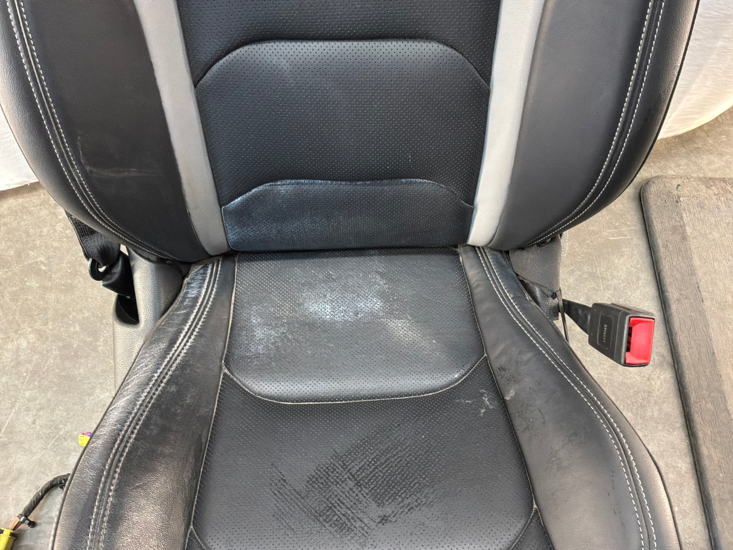 2023 Chevy Camaro SS RH Passenger Front Leather Seat OEM