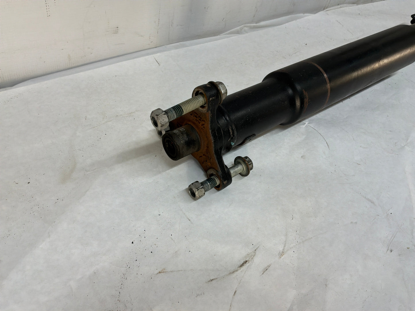 2013 Chevy Caprice PPV Drive Shaft Driveshaft Driveline Propeller Shaft OEM - Day's Parts Yard
