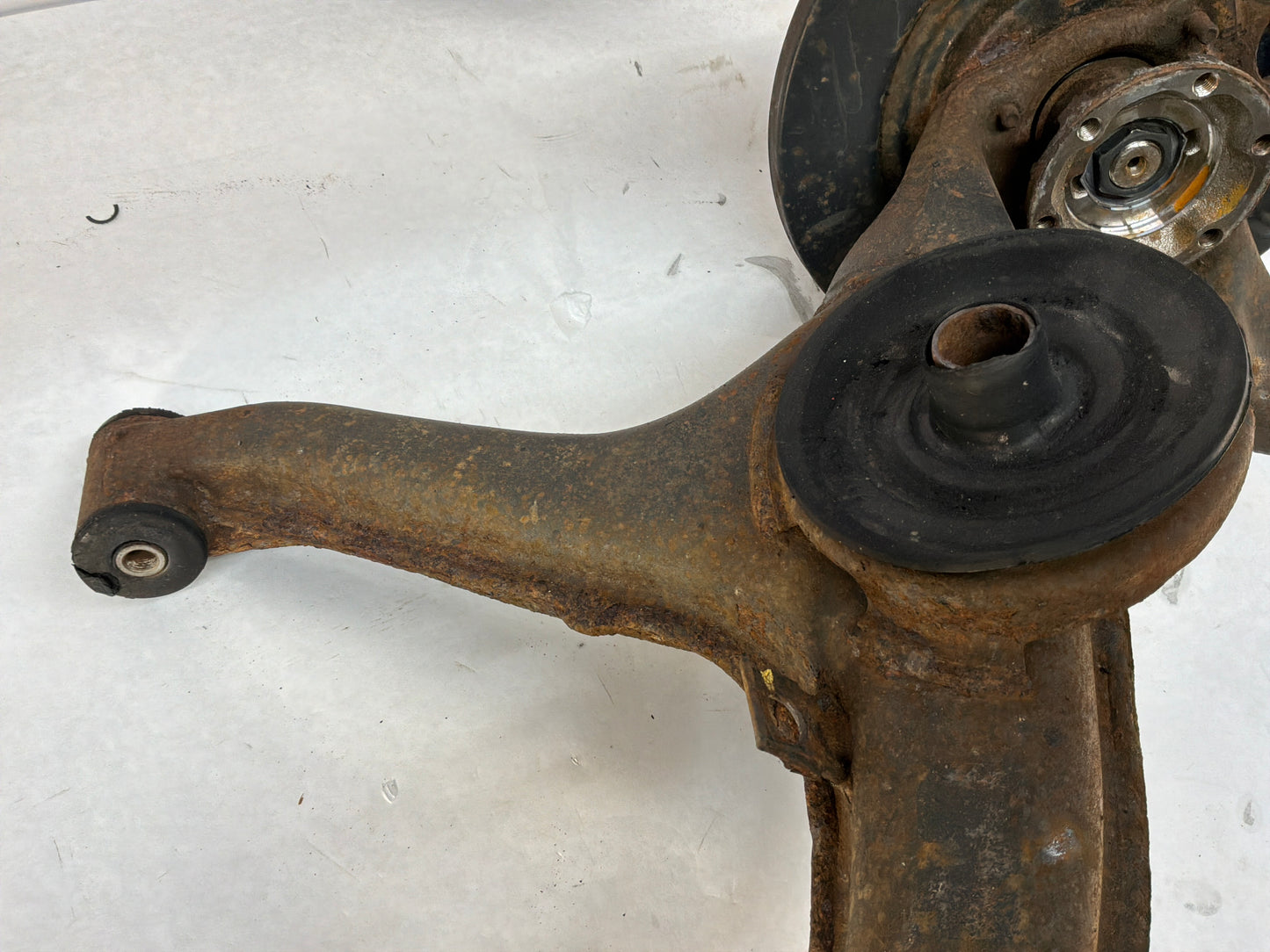 2004 Pontiac GTO RH Passenger Rear Suspension Control Trailing Arm OEM