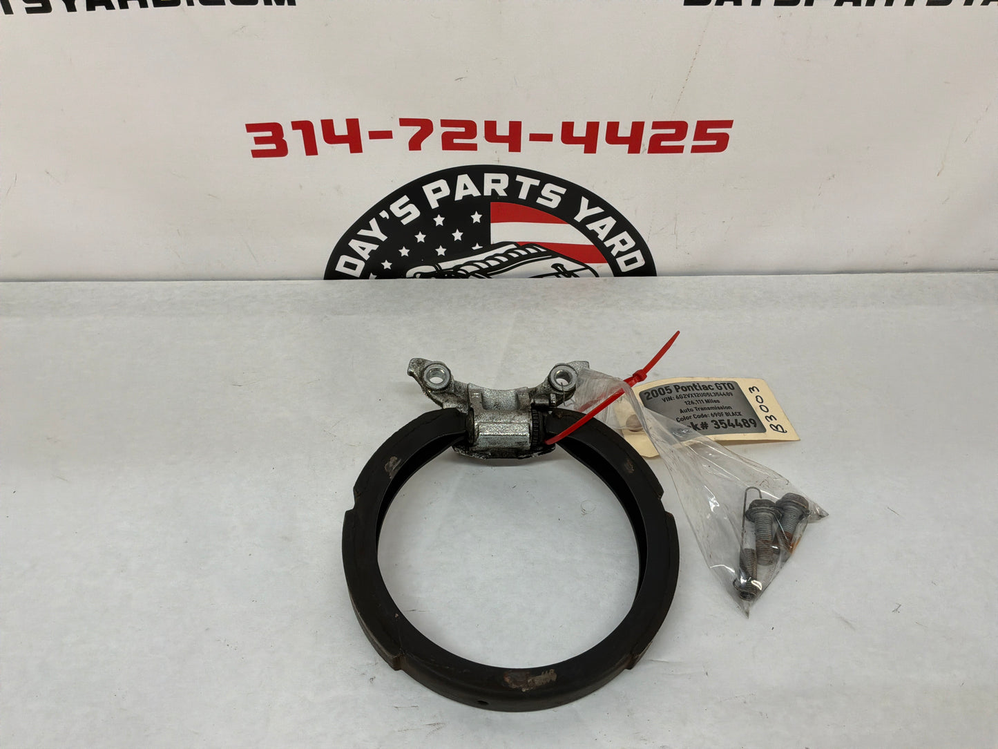 2005 Pontiac GTO RH Passenger Rear Emergency E Parking Brake Shoe Adjuster & Hardware OEM