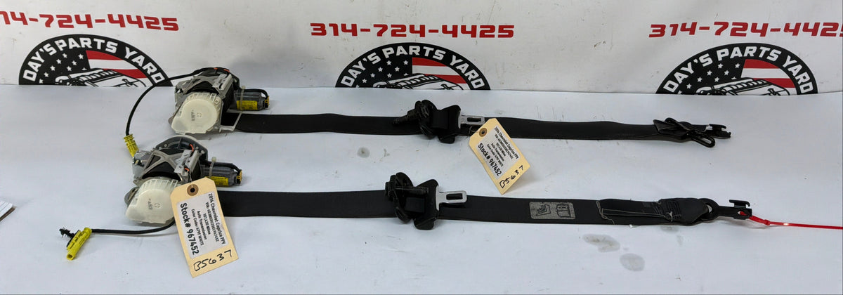2014 Chevy Caprice PPV RH & LH Front Seat Belt Seatbelt Retractor OEM