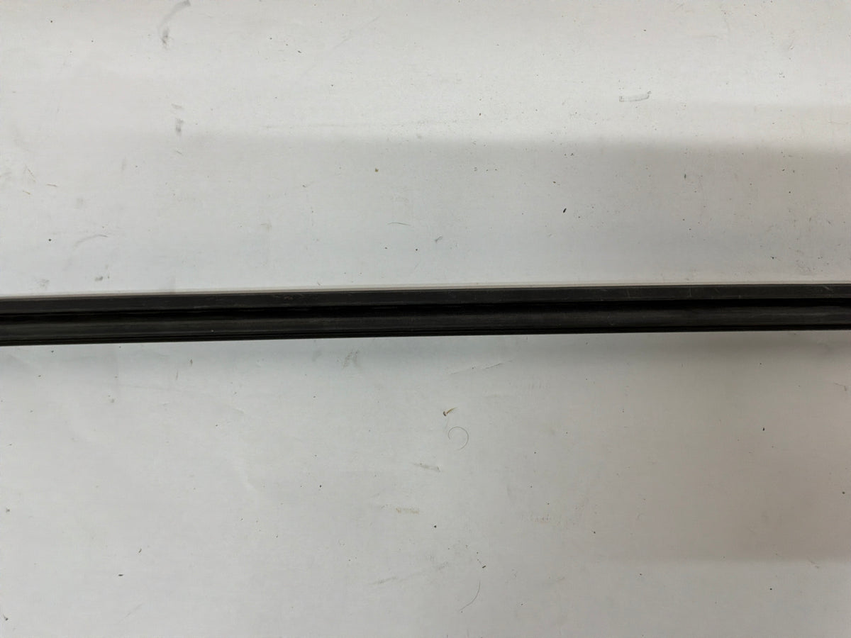 2004 Pontiac GTO RH & LH Rear Window Trim Molding OEM