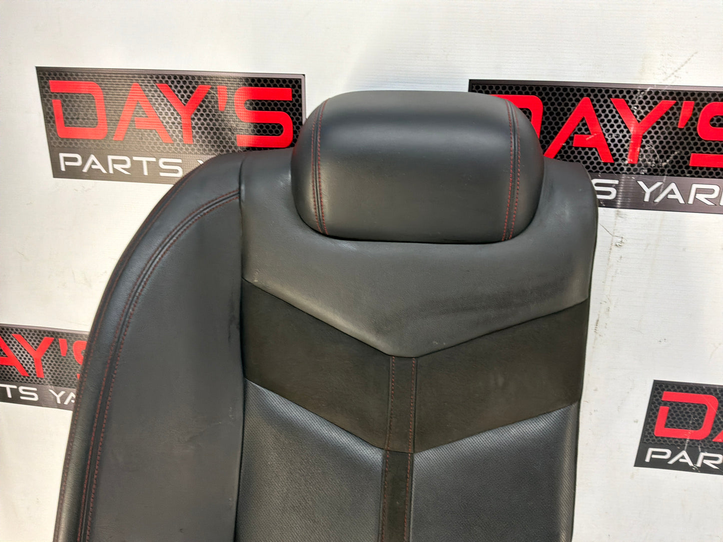 Rh rear top - Day's Parts Yard