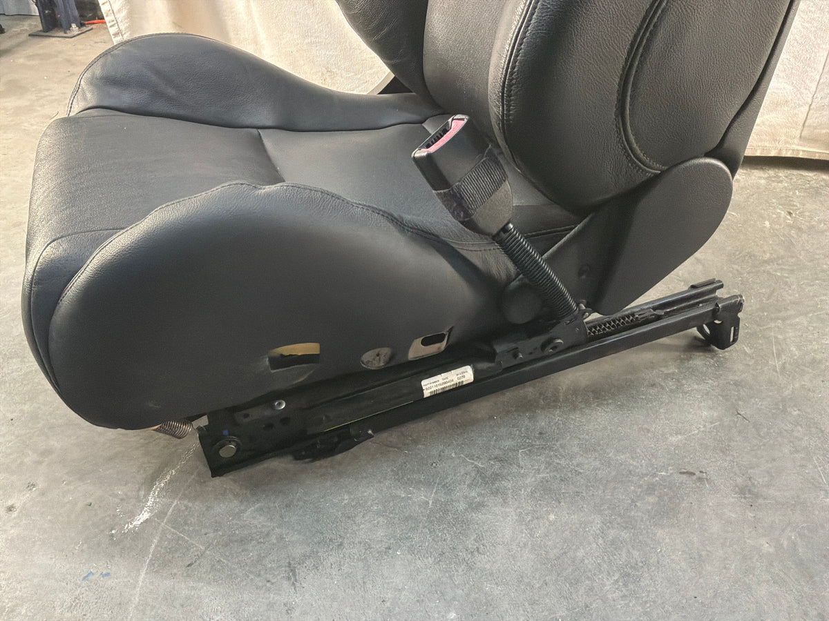 2006 Pontiac GTO Black Leather Front and Rear Seats Set OEM