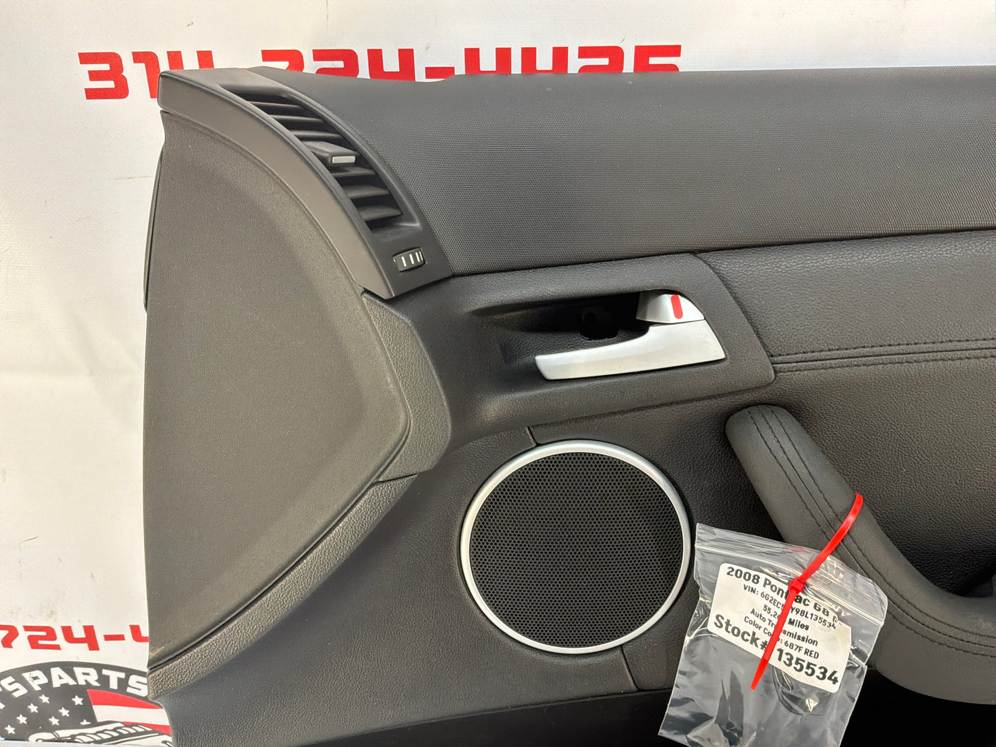 2008 Pontiac G8 GT RH Passenger Front Interior Door Panel Trim OEM