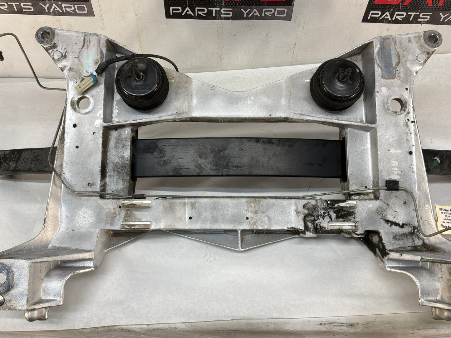 Front cradle - Day's Parts Yard