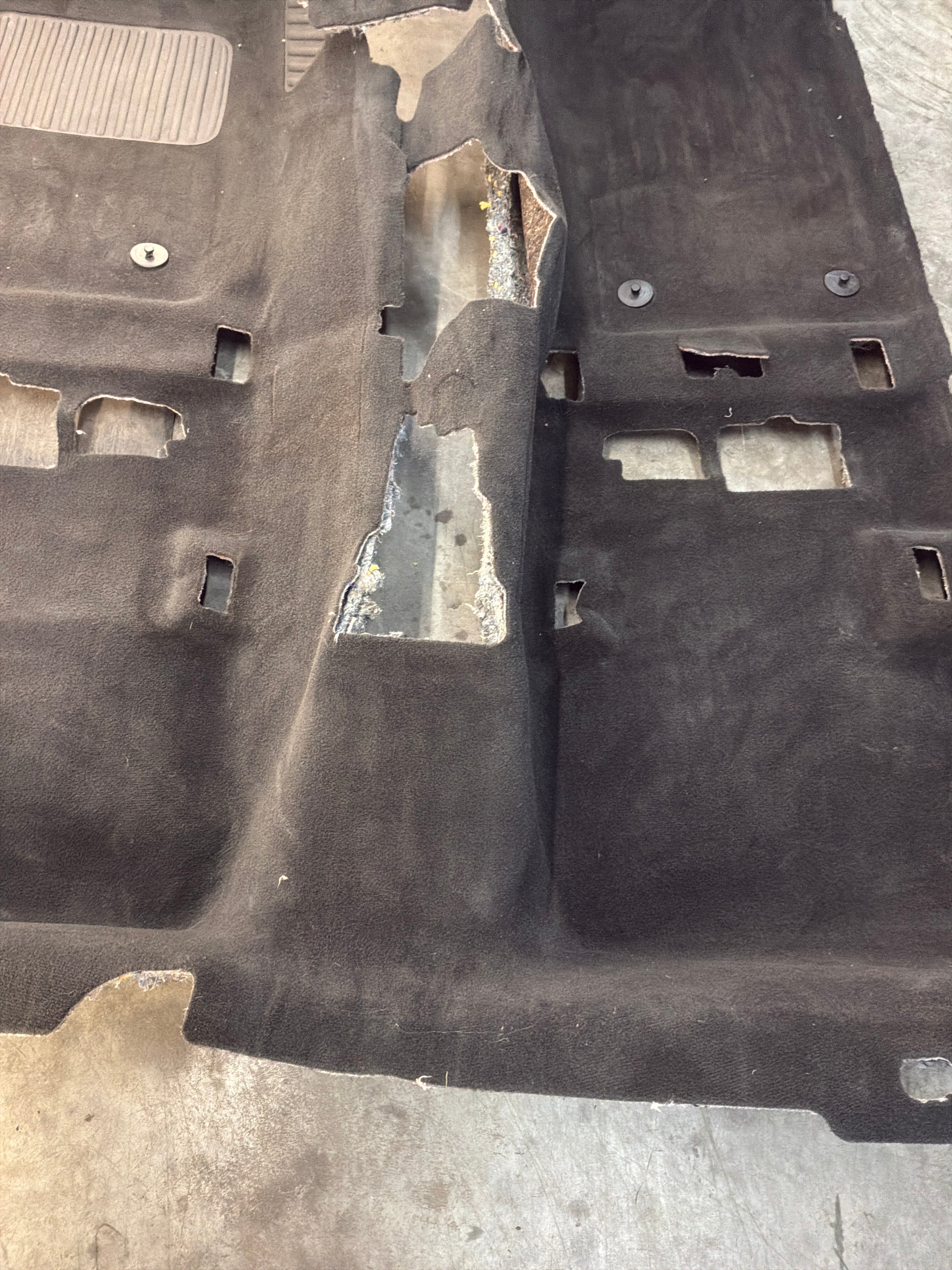 Floor carpet - Day's Parts Yard