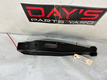 Control arm - Day's Parts Yard