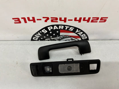 2016 Cadillac CTS-V RH Passenger Rear Roof Assist Rear Pull Handle w/ Roof Light OEM