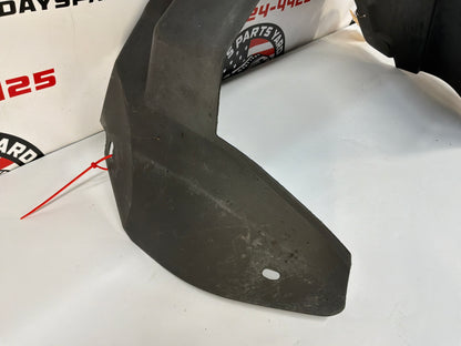 2006 Cadillac CTS-V RH Passenger Front Inner Fender Wheel Well House Liner OEM
