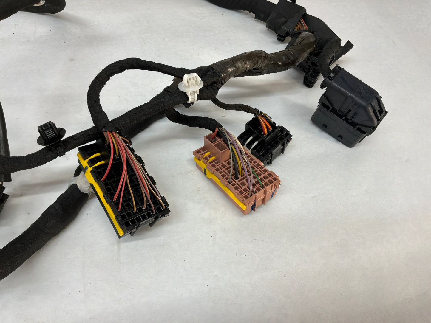 2015 Chevy SS Sedan Fire Wall Engine Bay Front Chassis Wire Wiring Harness OEM