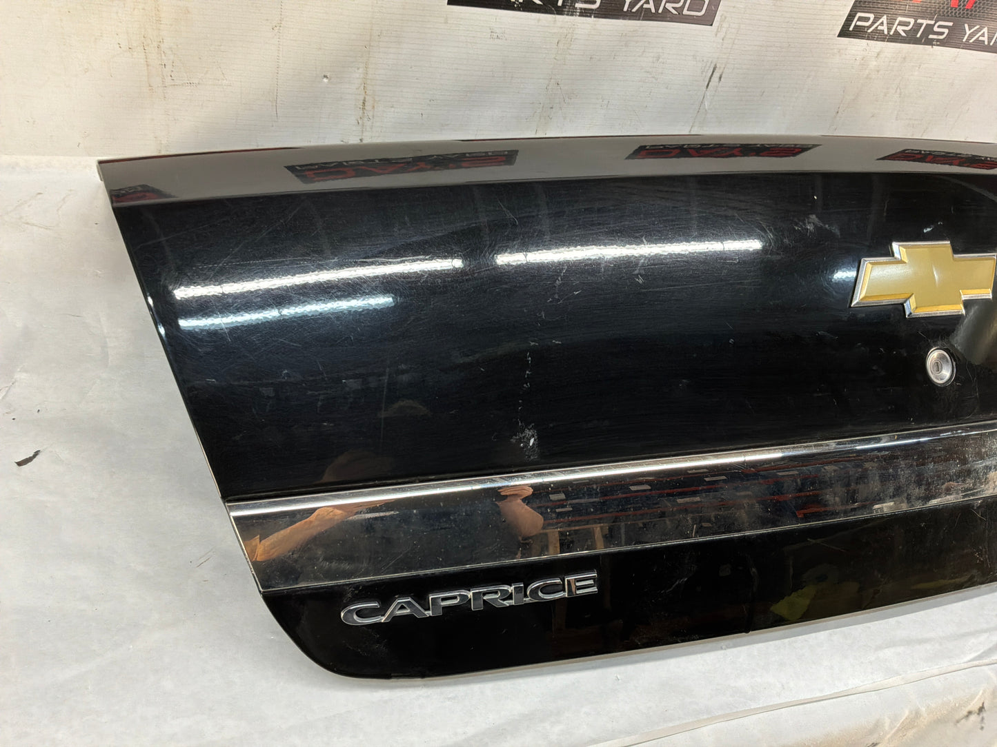 Trunk deck lid - Day's Parts Yard