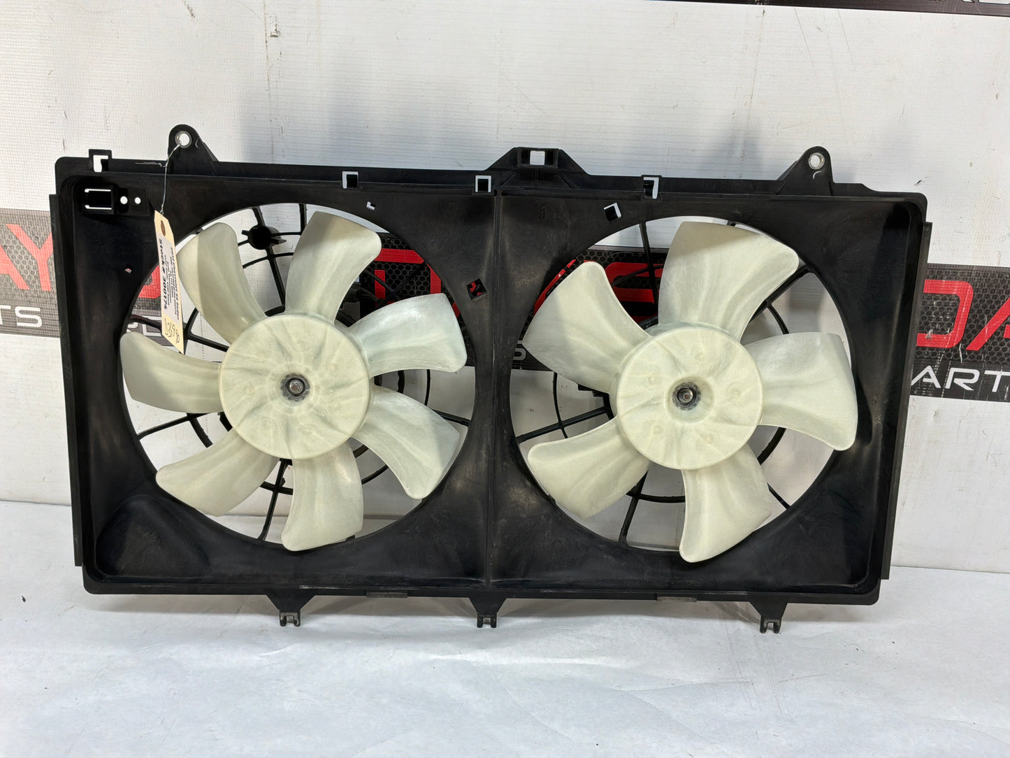 2017 Chevy SS Sedan Radiator Duel Dual Electric Coolant Cooling Fan Assembly OEM