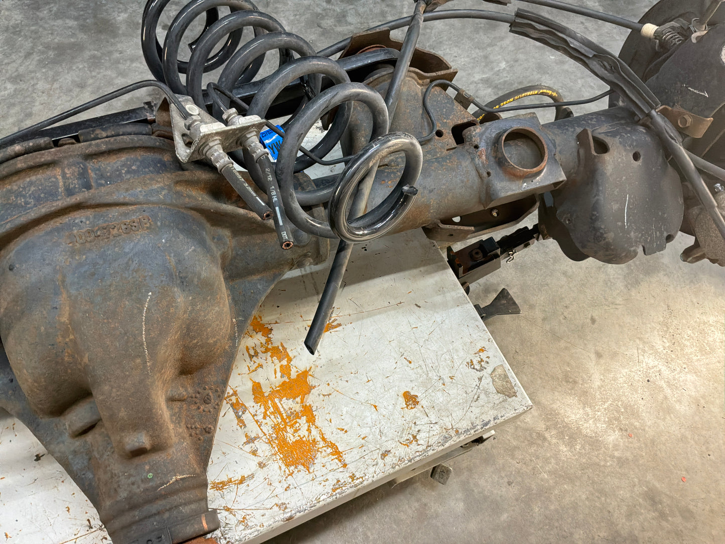 2012 Chevy Avalanche 3.42 LSD Rear End Axle Carrier Rearend Differential OEM