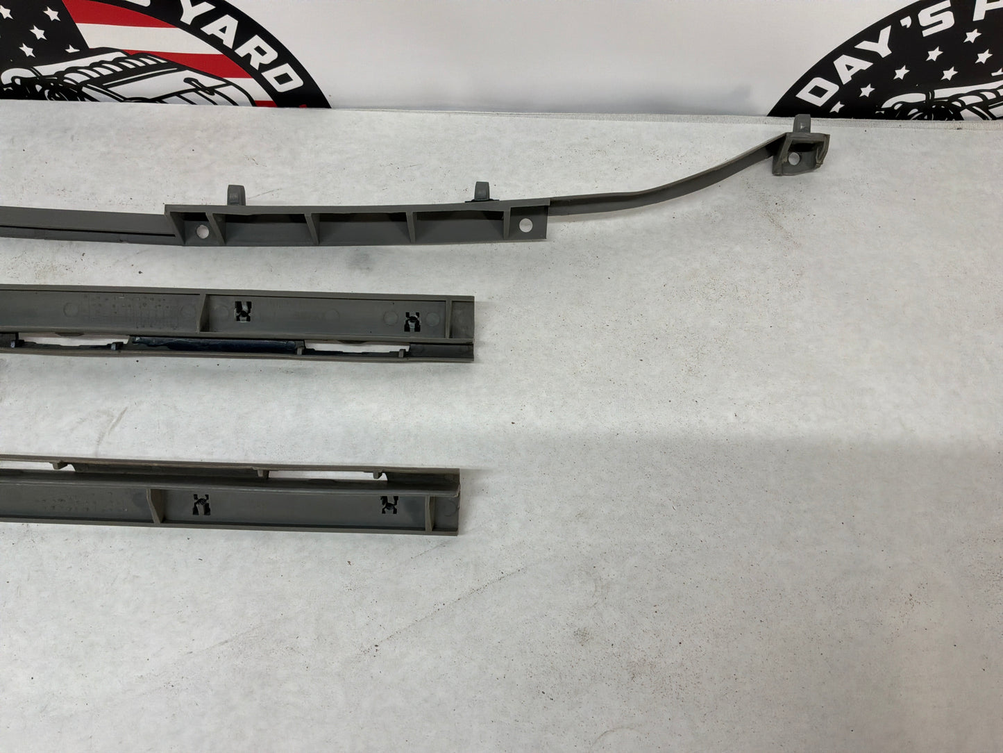 2006 Pontiac GTO Rear Bumper Brackets Guides Set 3 Piece OEM