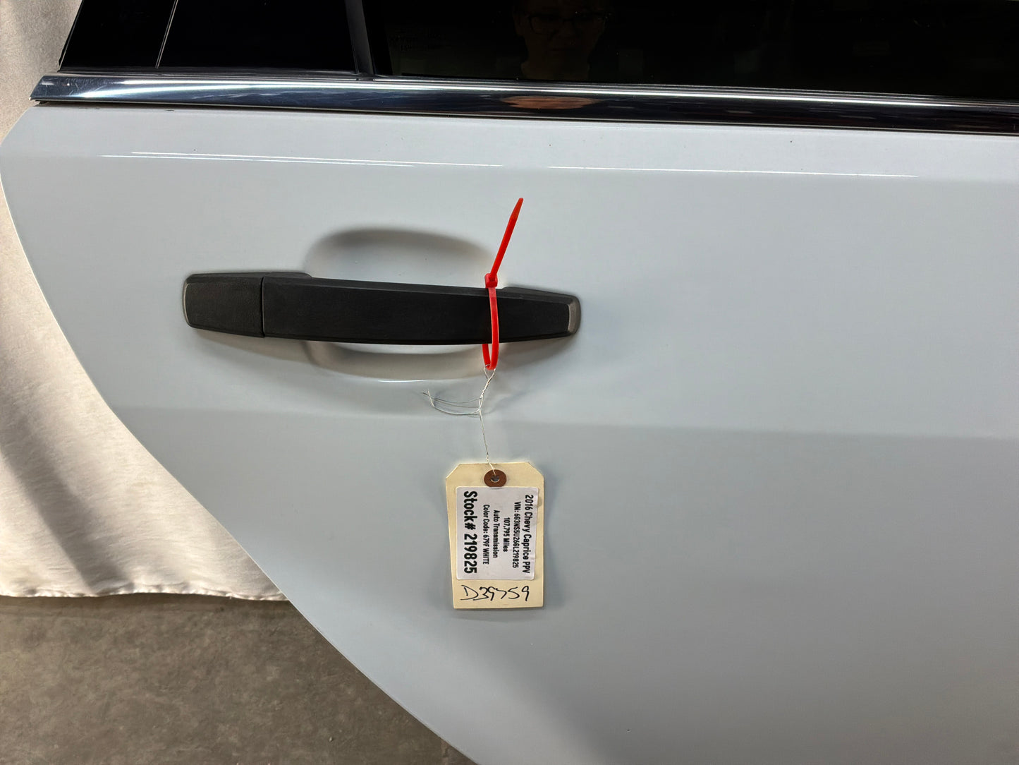 2016 Chevy Caprice PPV RH Passenger Rear Exterior Door White OEM