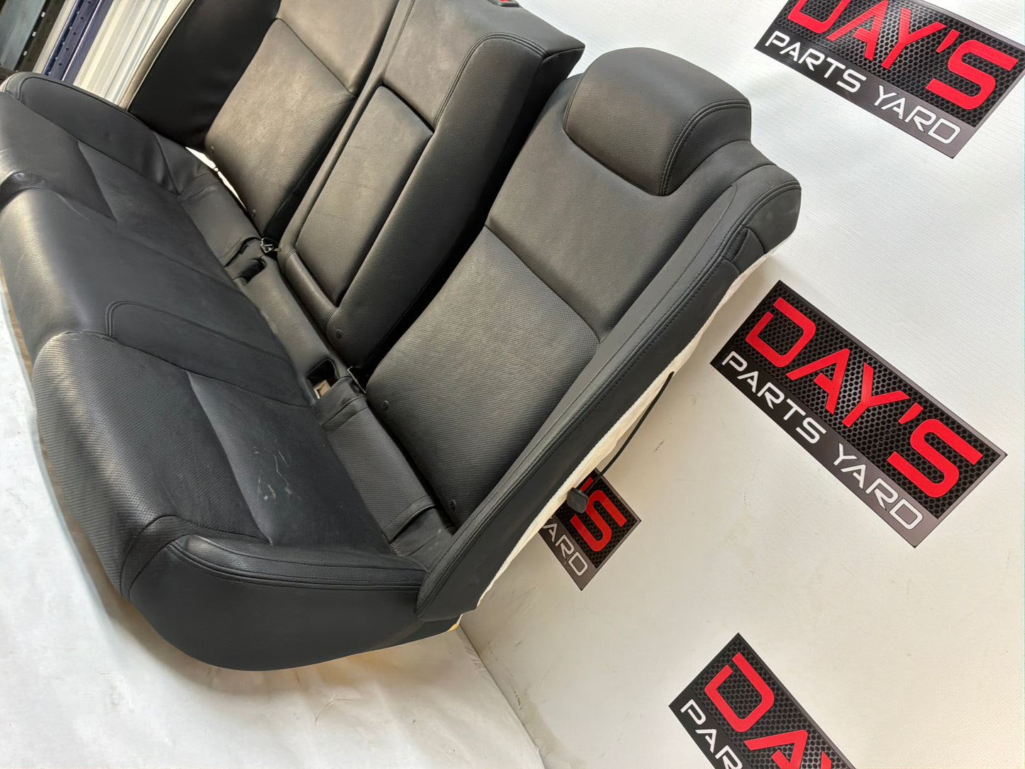 Seats - Day's Parts Yard