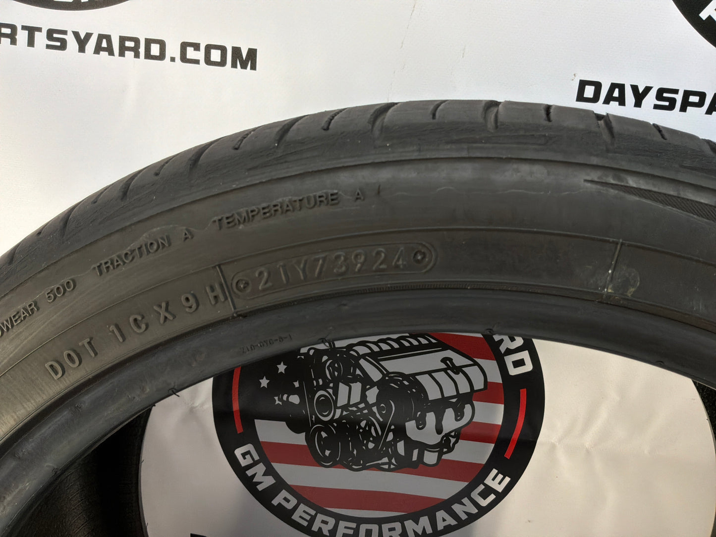 Toyo Exstensa HP 275/35/19 Set of 2