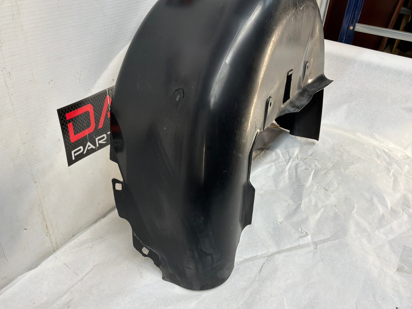 Rear rh wheel liner - Day's Parts Yard