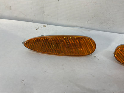 2004 Pontiac GTO RH & LH Side Marker Light Lamps w/ Sockets OEM