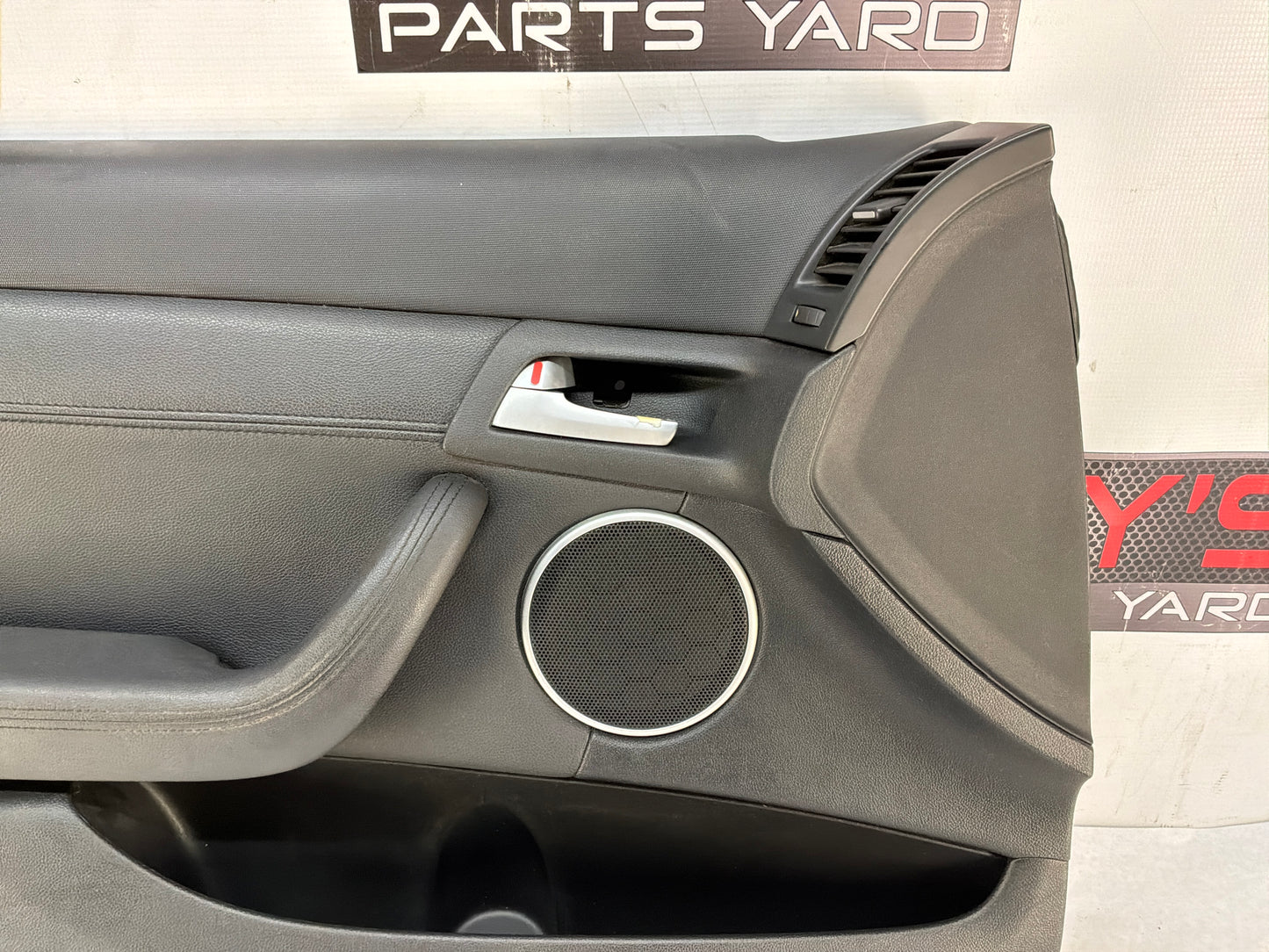 2008 Pontiac G8 GT LH Driver Front Interior Door Panel Trim OEM