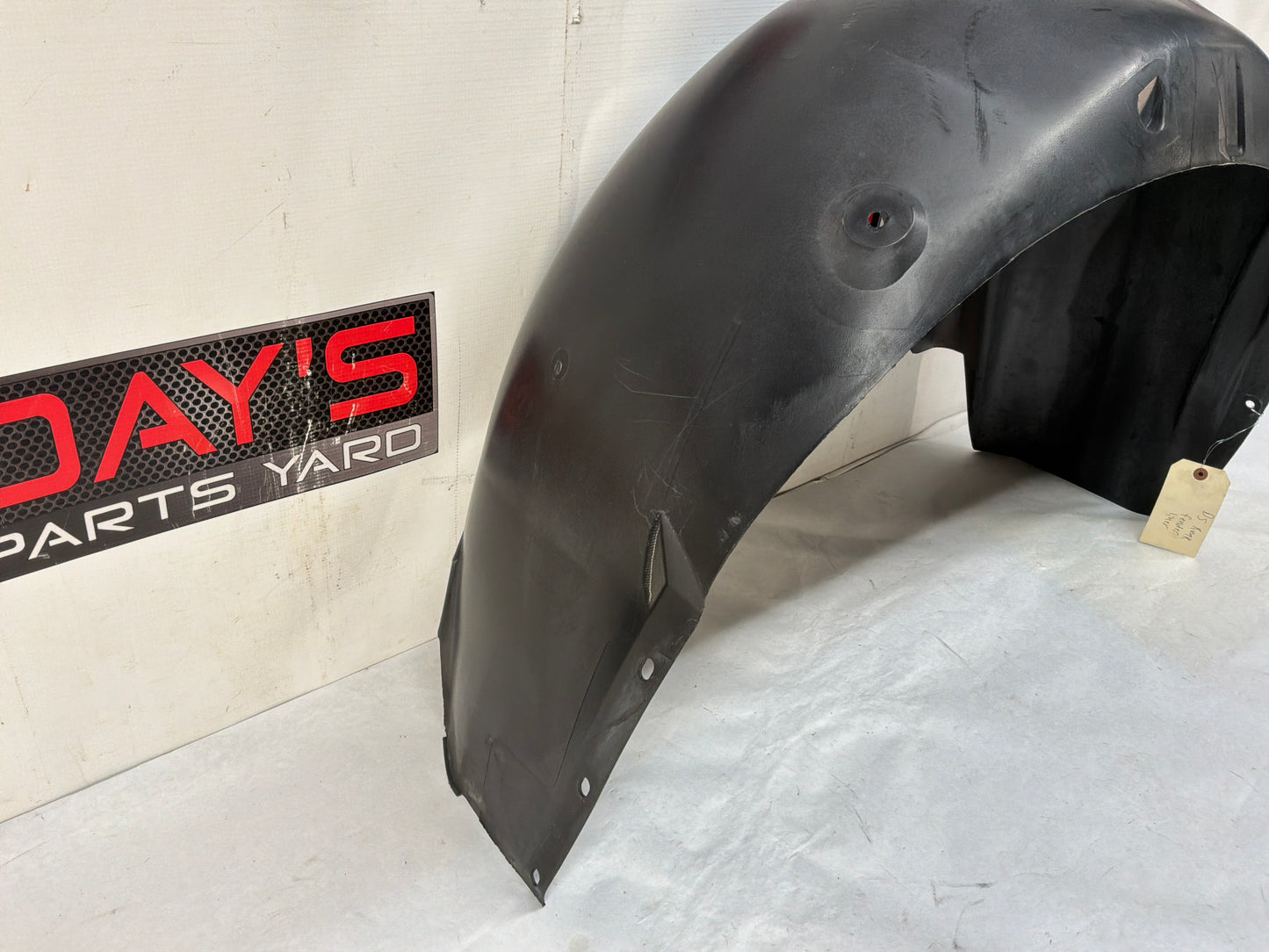 2011 Cadillac CTS-V Coupe LH Driver Rear Fender Wheel House Well Liner OEM