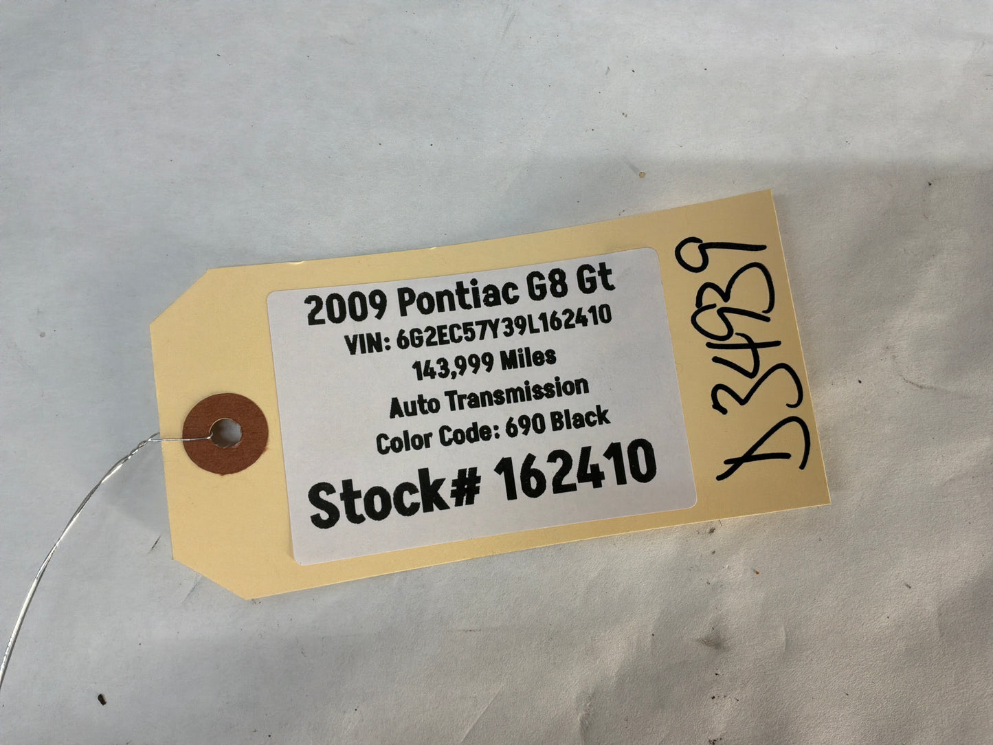 Front weather tech floor mats - Day's Parts Yard