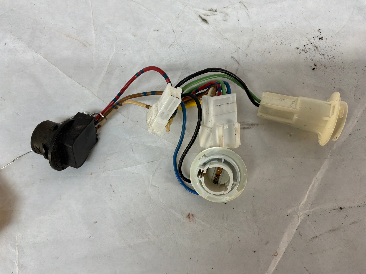 2008 Pontiac G8 LH Driver Tail Light Taillight Lamp Wire Wiring Harness OEM