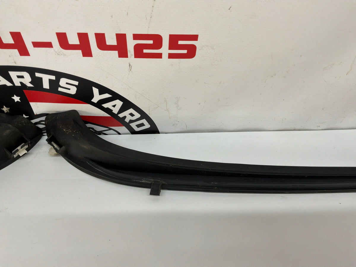 2014 Chevy SS Sedan RH & LH Windshield Window Molding Trim Moldings NEW OEM