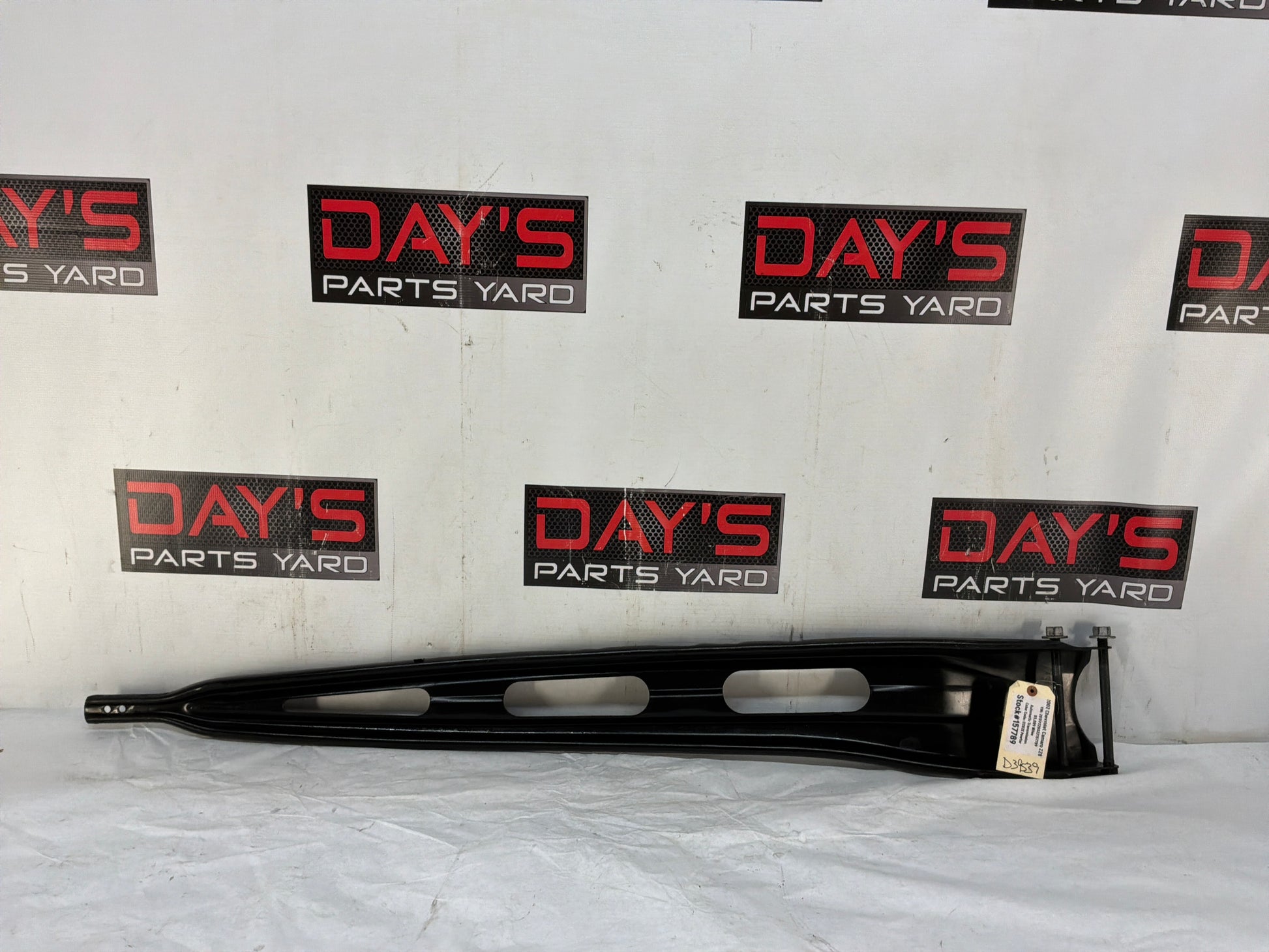 Arm brace - Day's Parts Yard