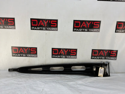Arm brace - Day's Parts Yard