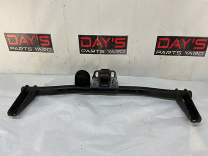 2012 Chevy Avalanche Rear Bumper Tow Trailer Hitch Receiver Bar Support OEM