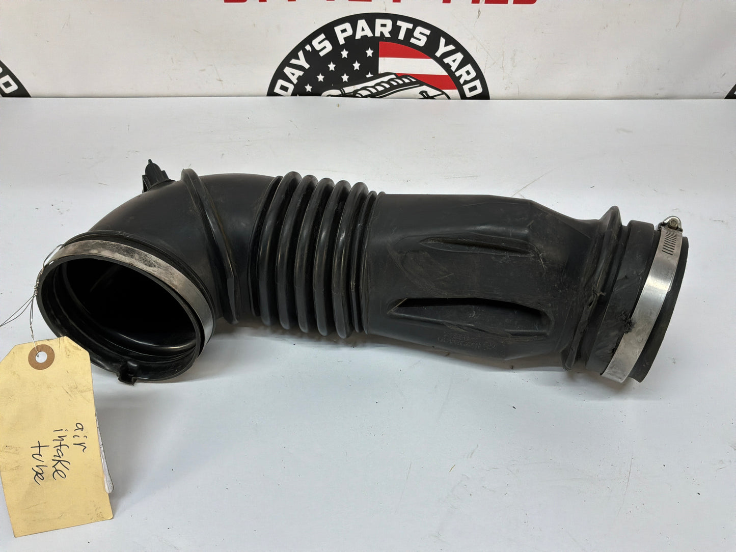 2006 Cadillac CTS-V Cold Air Intake Tube OEM