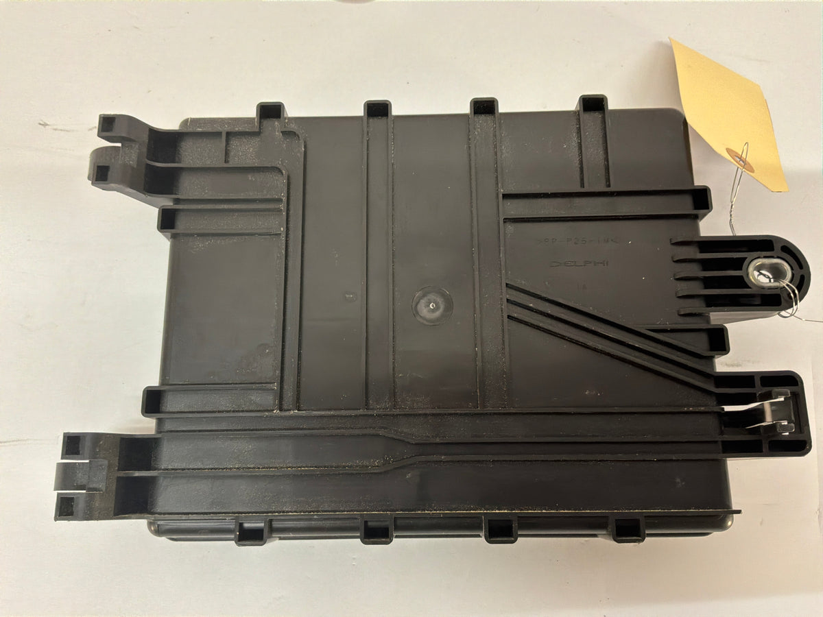 2014 Chevy SS Sedan Rear Fuse Relay Wiring Harness Junction Box Block OEM