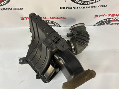 2013 Chevy Camaro ZL1 Factory OEM Air Intake Box Assembly