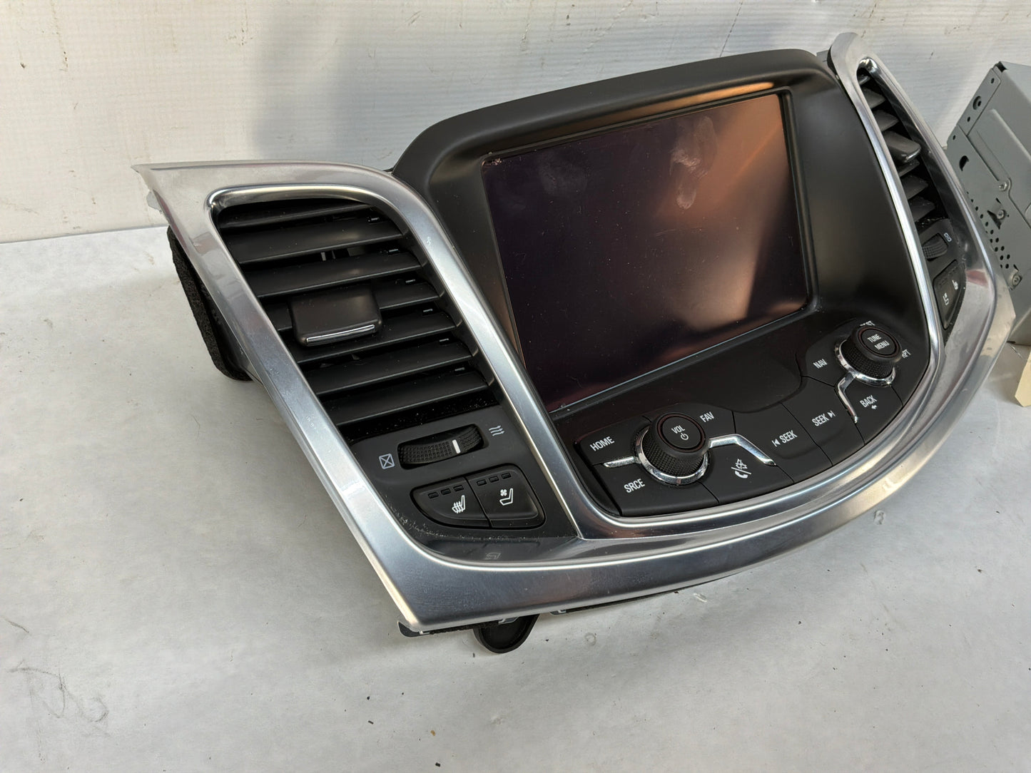 2017 Chevy SS Sedan Navigation Display Radio CD Player Face Plate Screen Receiver OEM