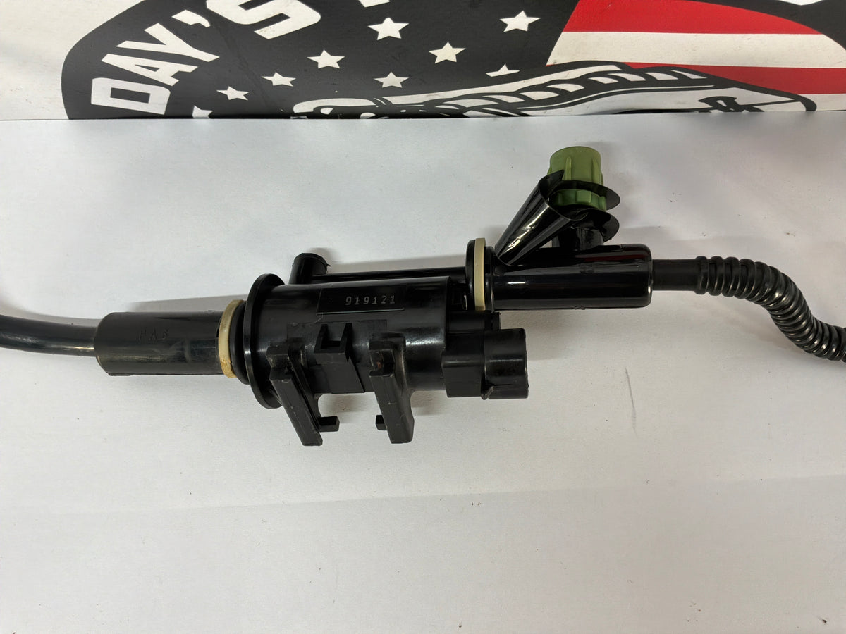 2002 Chevy C5 Corvette Intake EVAP Vapor Canister Purge Solenoid Valve Liner Hose Tube OEM