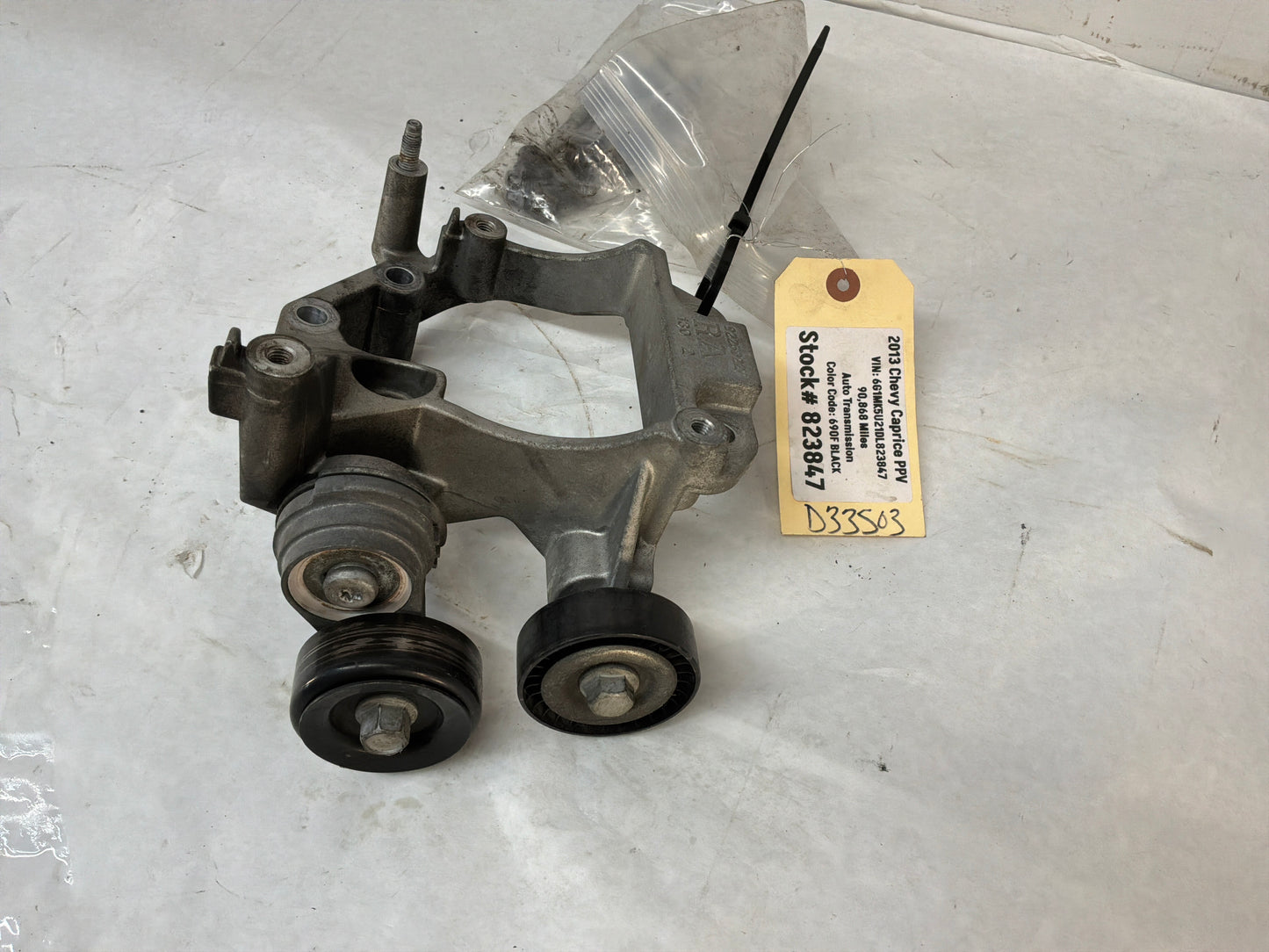 Bracket - Day's Parts Yard